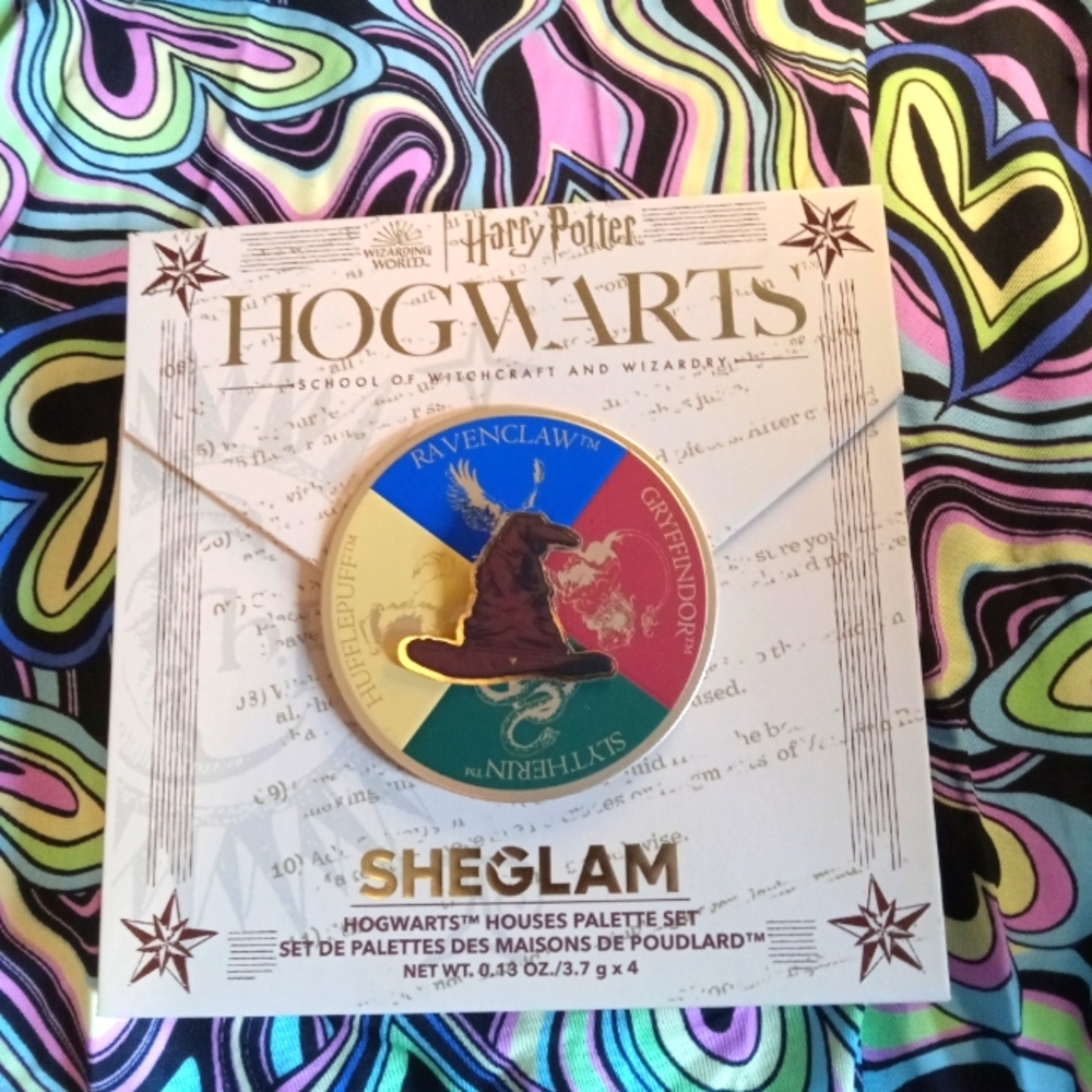 Harry Potter Hogwarts 4 Palette Eye shadow NWT